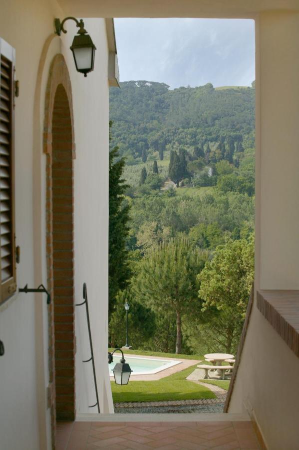Agriturismo L'Acquabona ロジニャーノ・マリッティモ エクステリア 写真