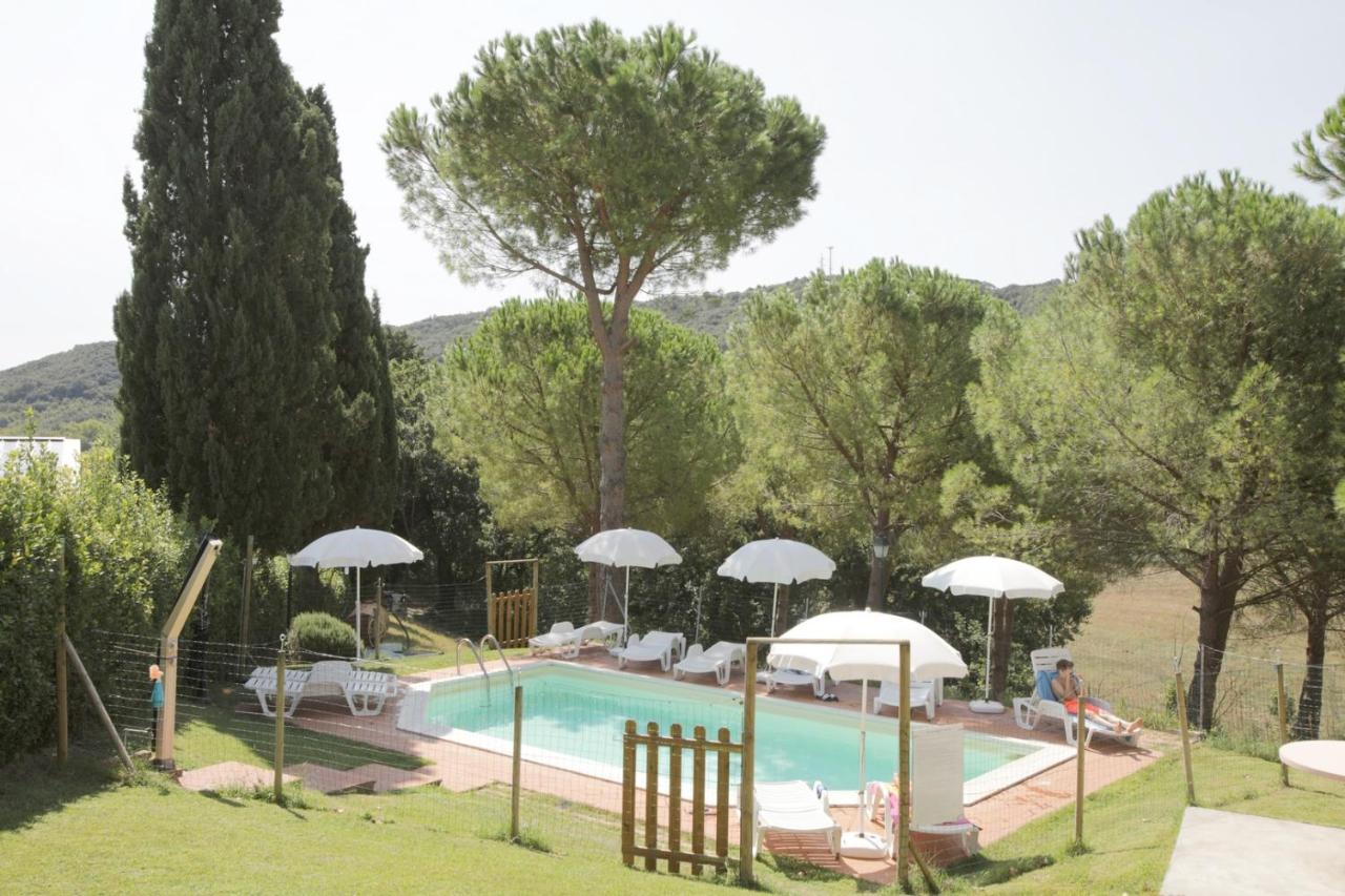 Agriturismo L'Acquabona ロジニャーノ・マリッティモ エクステリア 写真